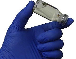 Surgical Medical Gloves – A Healthcare Revolution